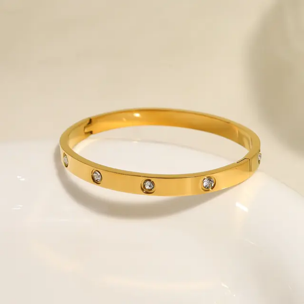 Round White Cubic Zirconia cuff Bracelet for Women