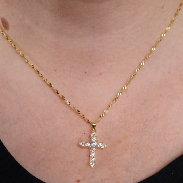 Small Cubic Zirconia Diamond Cross Pendant Necklace