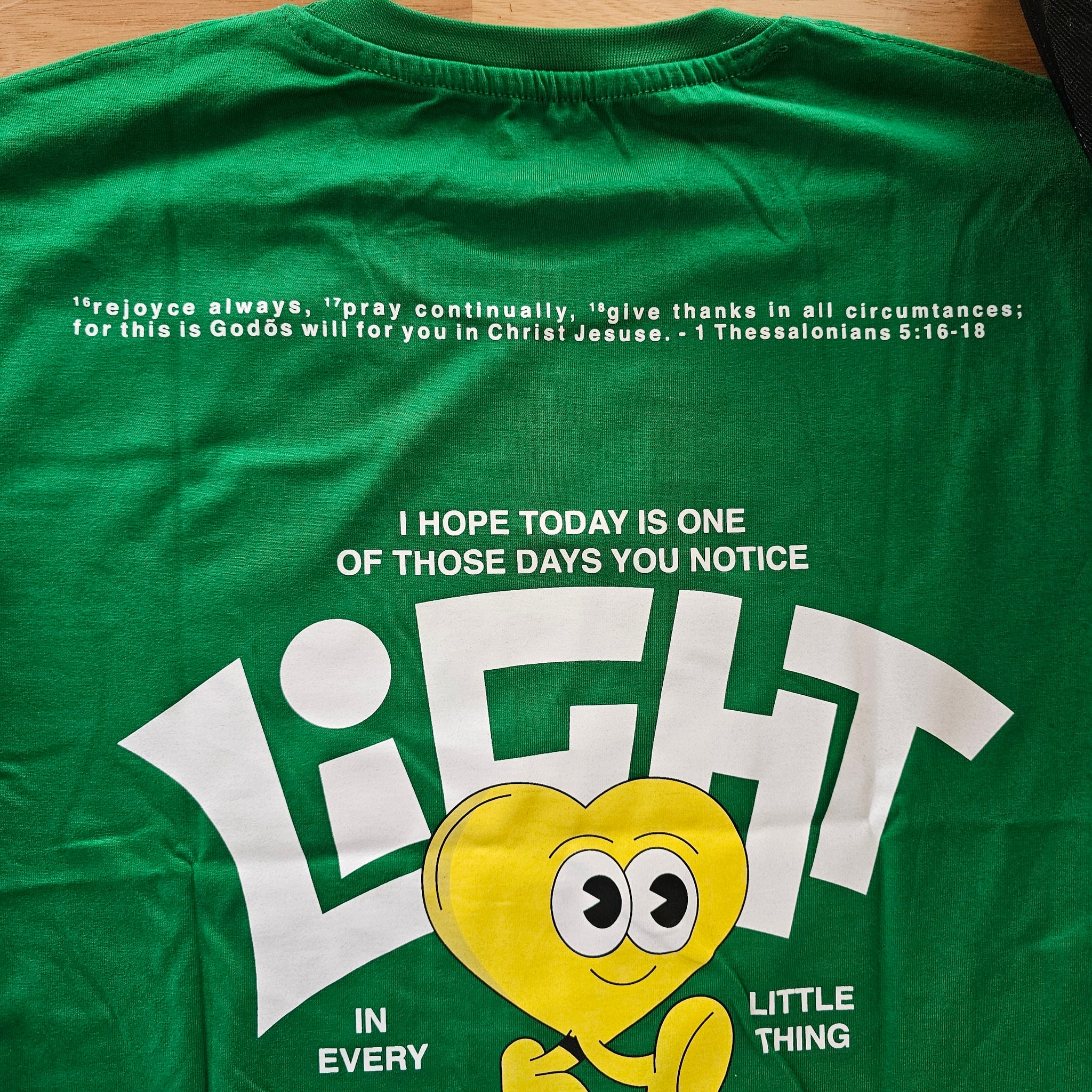 MISPRINT (Spelling Error) - LIGHT IN EVERY LITTLE THING TEE