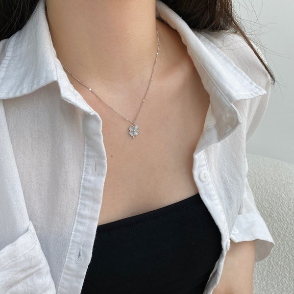 Clover Pendant 925 Sterling Silver Necklace