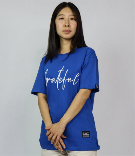 GRATEFUL EMBROIDERED TEE BLUE
