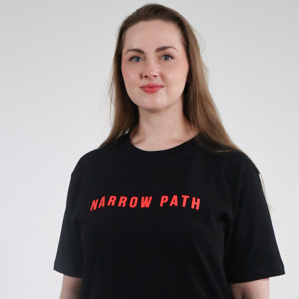 NARROW PATH TEE BLACK
