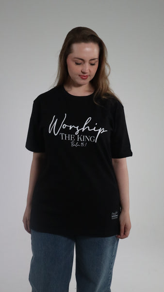 WORSHIP THE KING TEE BLACK