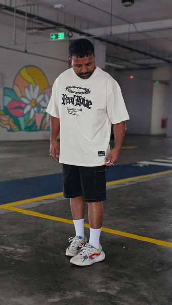 REAL LOVE OVERSIZED TEE