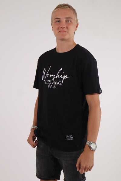 WORSHIP THE KING TEE BLACK