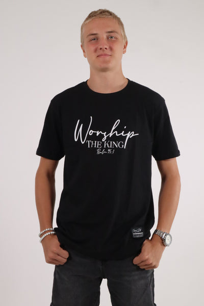 WORSHIP THE KING TEE BLACK
