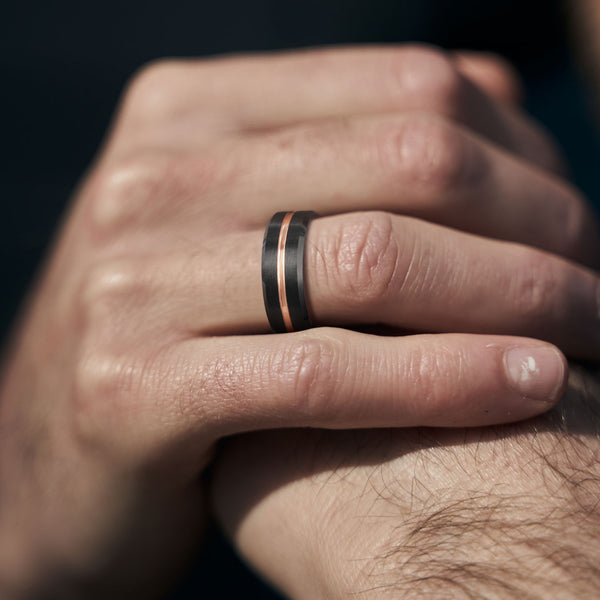 8mm Tungsten Carbide Ring Black/Gold