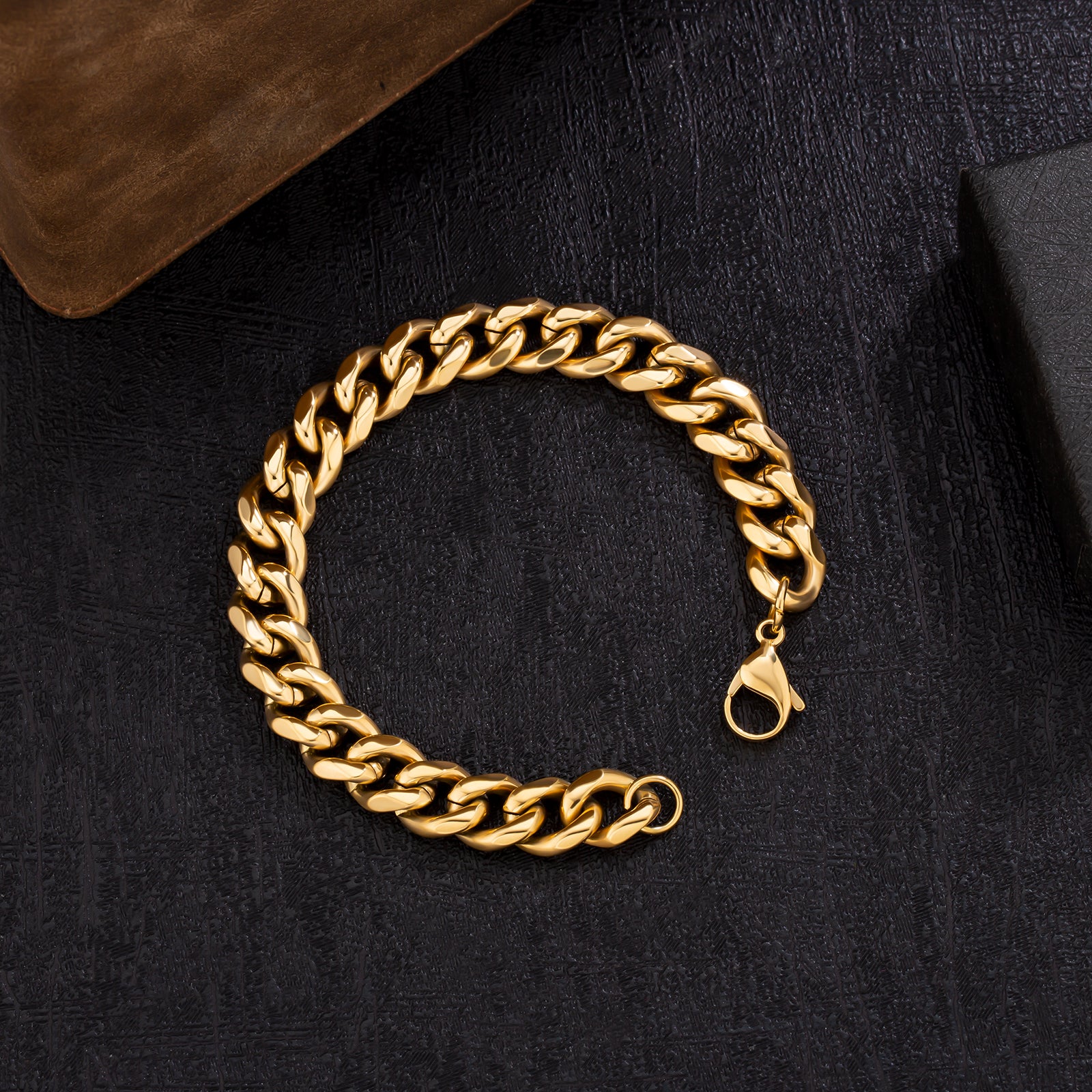 Cuban 10mm Gold Bracelt
